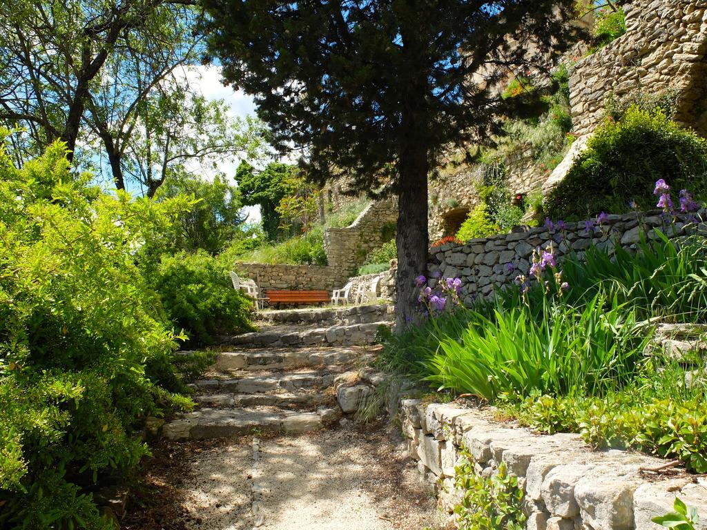 Chambres D'Hotes De L'Abbaye Montbrun-les-Bains Exteriér fotografie